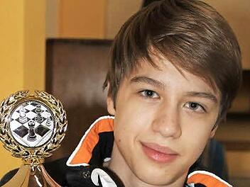 Benjamin Zerr von der SG Michelau/Seubelsdorf gewann die Konkurrenzn in der U16.  Fotos: Markus Häggberg