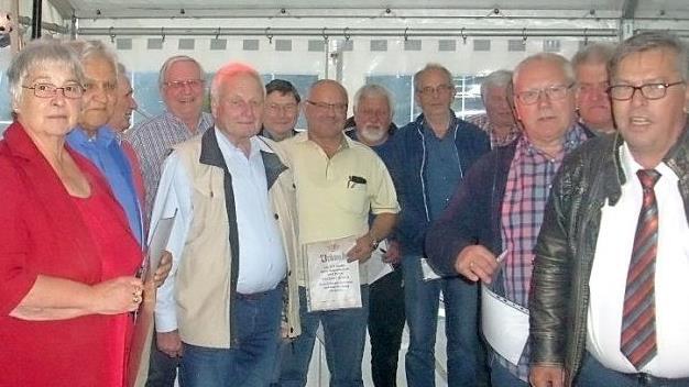Die Mitglieder der SG Rugendorf/Losau, die f&uuml;r 50 Jahre Treue geehrt wurden Fotos: Frank Preu&szlig;ners