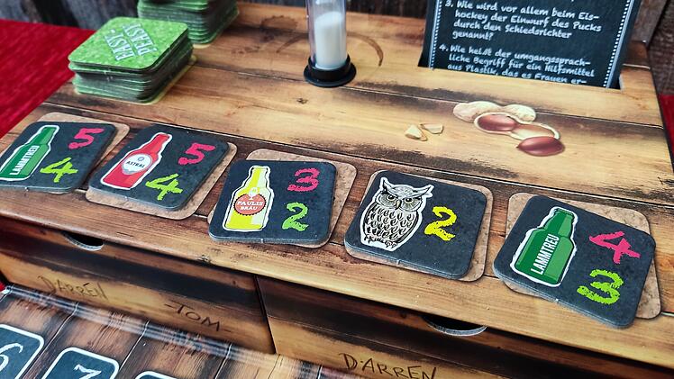 Spiele-Test Kneipen-Quiz - das Original: Kooperatives Gesellschaftsspiel für Erwachsene in 3 Schwierigkeitsstufen