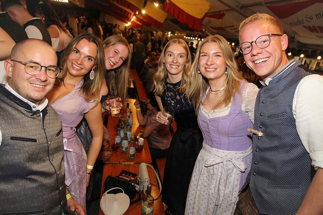 Endlich wieder Weinfest in Abtswind.