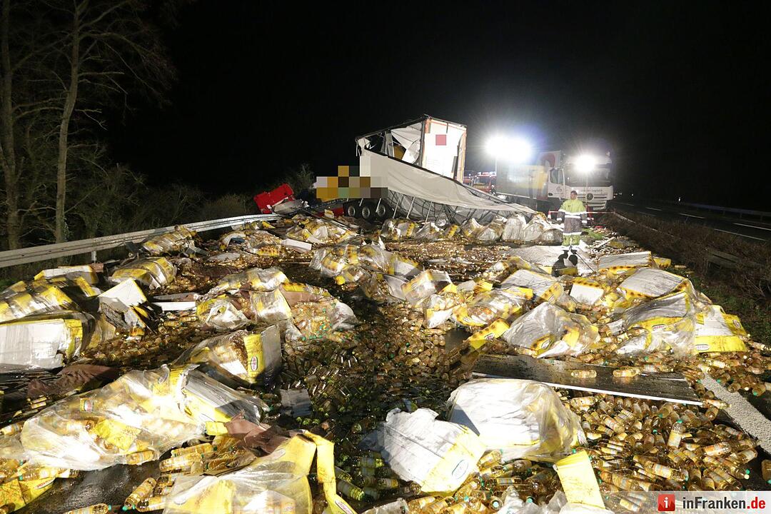 Lkw-Unfall auf A3: Vollsperrung