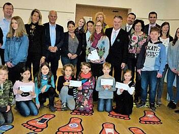 Die Gewinner beim Wettbewerb "Wir bewegen was - wir bewegen uns" Foto: Werner Reißaus