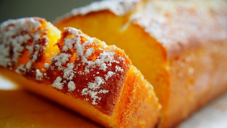 Dieser vegane Kuchen gelingt schnell und unkompliziert.