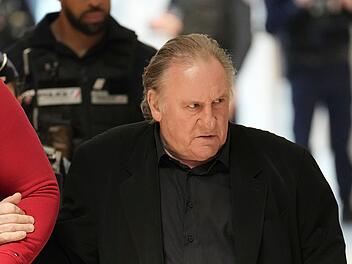 Depardieu wegen sexueller Übergriffe verurteilt - so hoch ist die Strafe