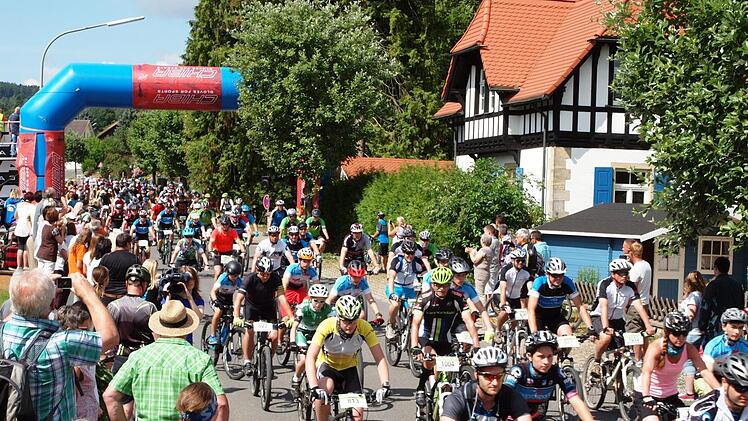 Eine Rekordbeteiligung wird beim Franken-Bike-Marathon in Trieb am 24. Juni erwartet  Foto: Alfred Thiert