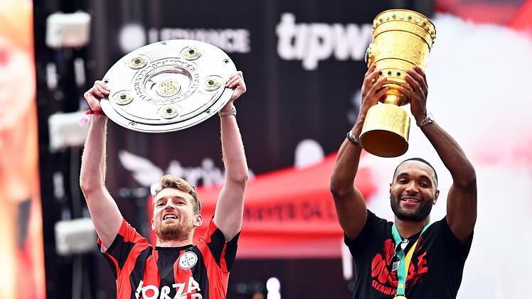 Die Bundesliga geht wieder los! Hier siehst du das erste Spiel in TV und Stream