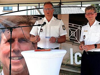 Noch ist  Stefan Haschke (rechts) Chef der Bad Kissinger Polizei. Ab 1. Juli ist er Rentner.  Foto: Dieter Britz