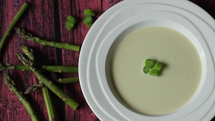 Spargelcremesuppe.jpg