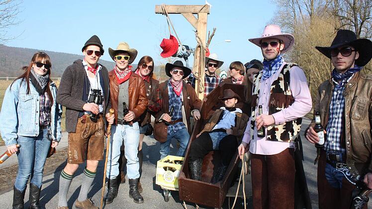 Eindrücke vom Faschingszug in Steinach.  Foto: Robert Huger