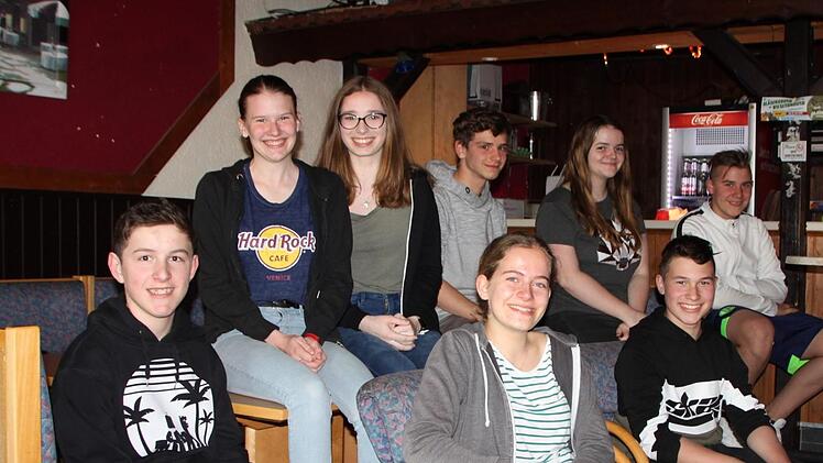 Das ist der neue Jugendrat: Johann Schubert (von links), Sophie Ettert, Jasmin Müller, Johanna Kohl, Tom Schlereth, Laura Kuhn, Samuel Spahn Fontenla und Nico Sell.  Foto: Ulrike Müller