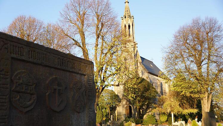 Der Hammelburger Friedhof mit der Kapelle