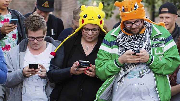 Pokemon Go bringt Menschen dazu, mit ihren Smartphones auf MNonsterhatz in der Augmented Reality zu gehen. Wir haben Tipps nicht nur für Anfänger bei der Jagd nach Pikachu und Konsorten. Heute. Eier brüten leicht gemacht. Foto: dpa