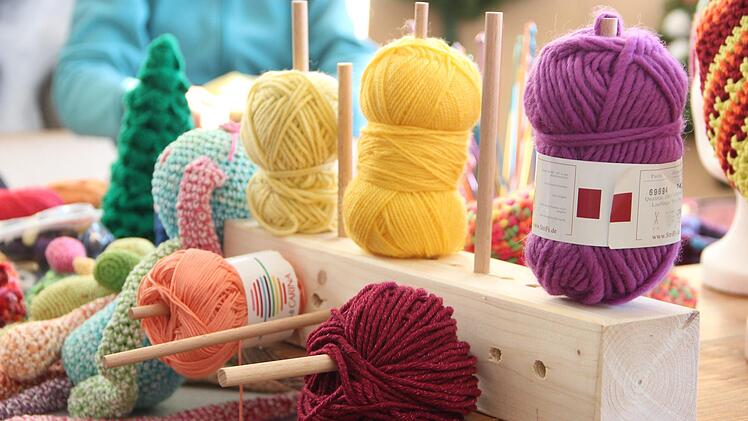 Häkelakademie im Münnerstädter Bahnhof.Heike Beudert