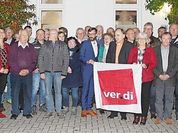 Die Gewerkschaft Verdi zeichnete langjährige Mitglieder für ihre Treue aus. Foto: Sonny Adam
