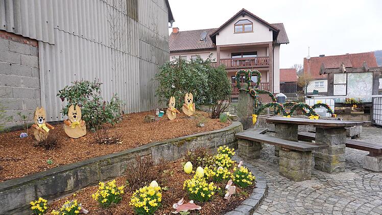 Den Bereich um den Brunnen in Modlos hat der  Obst- und Gartenbauverein neu angelegt.