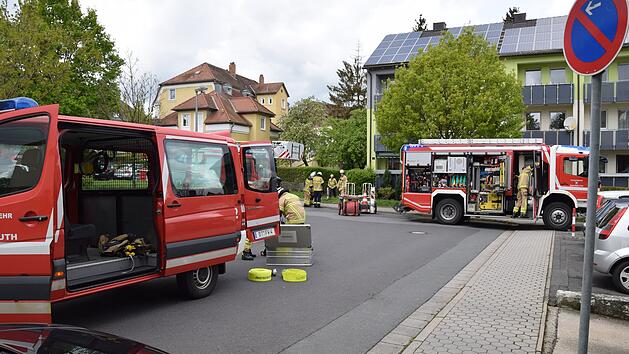 Feuerwehr Bayreuth löschte am Samstag zwei Brände