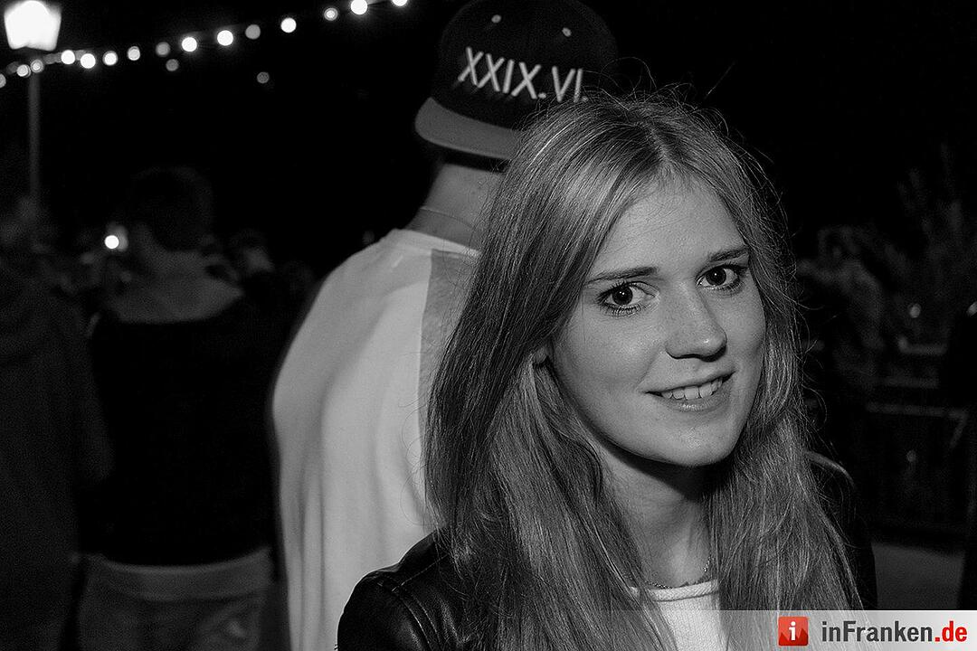 Sandkerwa: Partyfotos