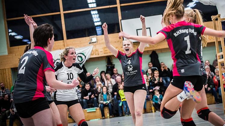 Den Young Volleys gelang  ein hart umk&auml;mpfter 3:2-Heimsieg gegen den SV Esting. Alexander Muck