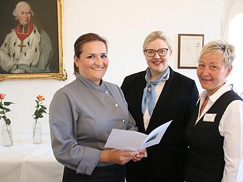 Kristina Franzke, Lisa Lulei und Sonja Bauer (von links) bilden das Führungstrio in Banz. Alle drei Frauen dürfen Lehrlinge eigenverantwortlich in ihren Fachbereichen ausbilden.Matthias Einwag