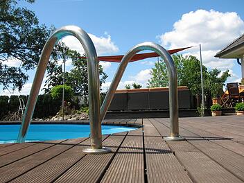 Der Pool des Bürgermeisters - hier ein Symbolfoto - war auch Thema in der Bürgerversammlung. Foto: Archiv