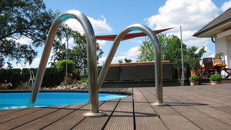 Der Pool des Bürgermeisters - hier ein Symbolfoto - war auch Thema in der Bürgerversammlung. Foto: Archiv