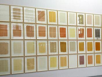Bei der letzten großen Ausstellung jüngst in Ingolstadt gezeigt: Herman de Vries' "Ausreibungen" mit Erden aus dem Landkreis Haßberge.