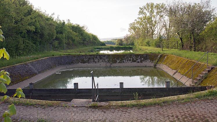 Für die Kläranlage in Greßhausen (im Bild) hat die Gemeinde Gädheim bis 2020 eine Betriebserlaubnis unter der Auflage erhalten, den Fremdwasserzufluss zu reduzieren.
