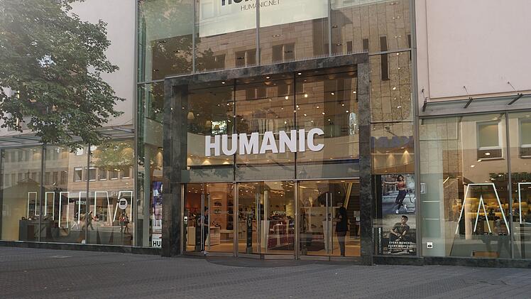 Nürnberg: Großes Modeunternehmen eröffnet in früherer Humanic-Filiale - Umbau startet