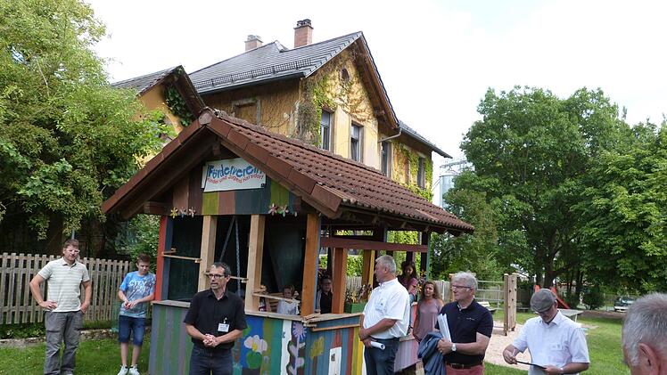 Im Bezirksentscheid des Wettbewerbs "Unser Dorf soll sch&ouml;ner werden", holte Harsdorf im vergangenen Jahr Gold.Archiv/Werner Rei&szlig;aus