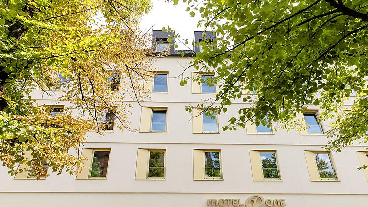 Erstes "Motel One" in Würzburg eröffnet: Einrichtung "passend zur Lage" - Bilderstrecke