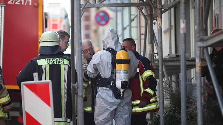 Nach einem Großeinsatz in Hof gibt die Polizei Entwarnung: Der Inhalt des Pakets war ungefährlich. Foto: News5/Fricke