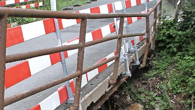 Die Krebsbachbrücke in der Schney war in einem sehr schlechten Zustand. Foto: Gerda Völk/Archiv