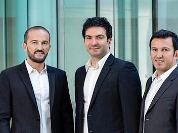 Kommen aus Coburg und sind in der Welt der Computerspiele daheim: Die Crytek-Geschäftsführer Faruk Yerli, Cevat Yerli und Avni Yerli (von links).  Fotos: Crytek