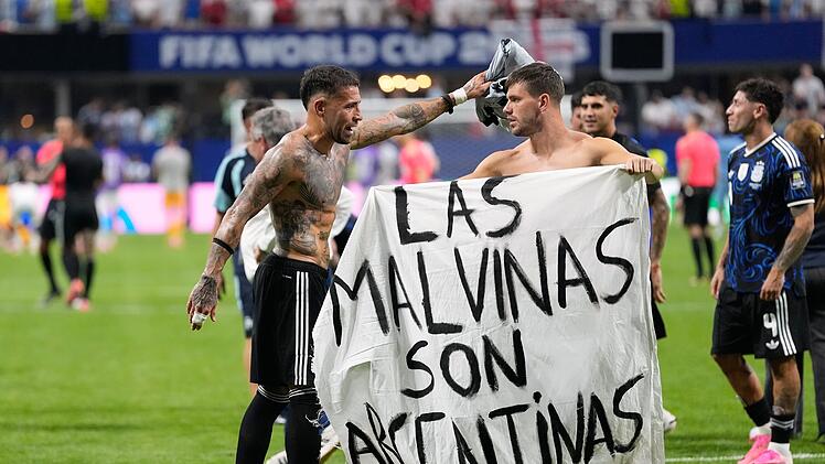 Nach Triumph &uuml;ber England: Argentinien-Stars sorgen f&uuml;r WM-Eklat