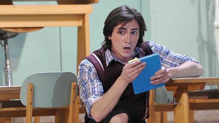 Mozarts "Entführung aus dem Serail als Neuinszenierung am Landestheater Coburg. Belmonte: José Manuel.Foto: Andrea Kremper