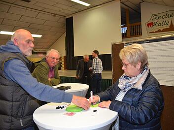 Nur wenig Resonanz fand die Bürgerbeteiligung. Aber die, die kamen, sprachen Klartext. Foto: eh