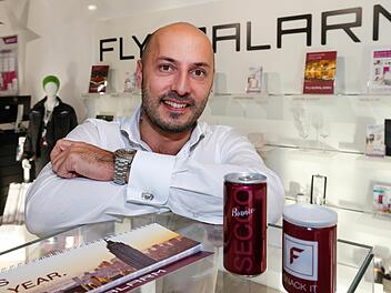 Bei "Flyeralarm" seit den Anfängen mit dabei: Dominik Schön  Foto: M. Hoch