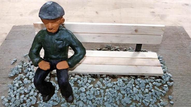 Der "Johann" soll als erstes Kunstwerk am Wanderweg entstehen, der am Ortseingang von Wei&szlig;enbach beginnt und als "Franzosenweg" in Richtung Wirsberg f&uuml;hrt. Silke Gebhardt und ihr Ehemann Peter Mitchel wollen das Kunstwerk aufstellen. Der Marktgemeinderat hat seine Unterst&uuml;tzung zugesagt. Foto: Werner Rei&szlig;aus