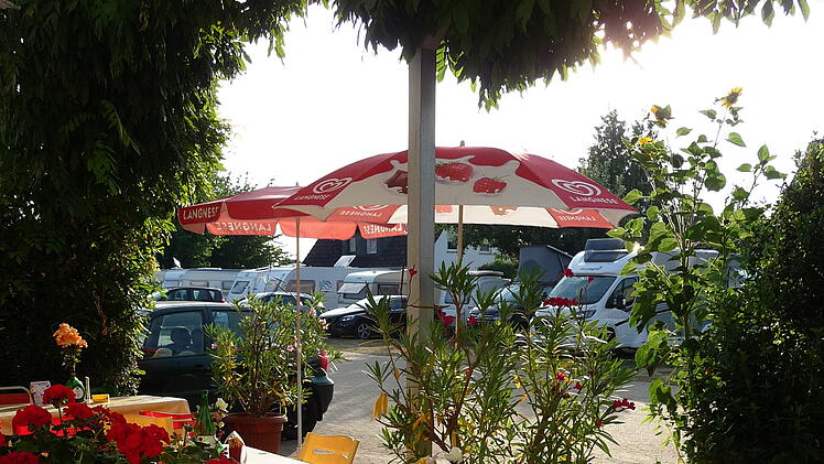 Gut versorgt auf dem Campingplatz Estenfeld bei Würzburg. Foto: Campingplatz Estenfeld.