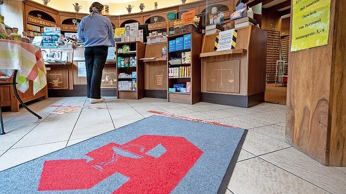 &bdquo;Demenzfreundliche Apotheken&ldquo; sollen Betroffenen und ihren Angeh&ouml;rigen als Anlaufstelle dienen, um ersten Rat zu erhalten.