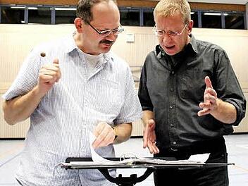 Sie verstehen ihr Handwerk: Jürgen Schatz (l.) und Jürgen Gölz  Foto: Blum