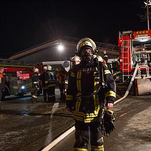 Brand eines Firmengebäuudes in Simmelsdorf