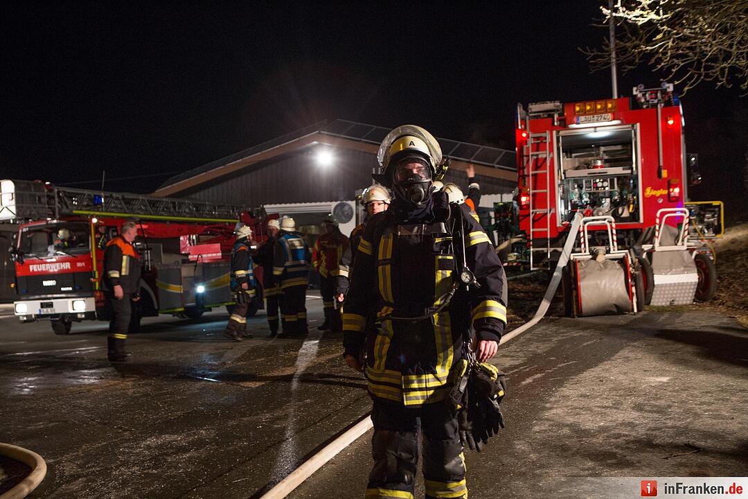 Brand eines Firmengebäuudes in Simmelsdorf