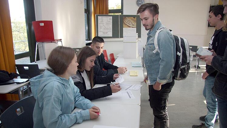 Impressionen von der Juniorwahl   Foto: Richard Sänger