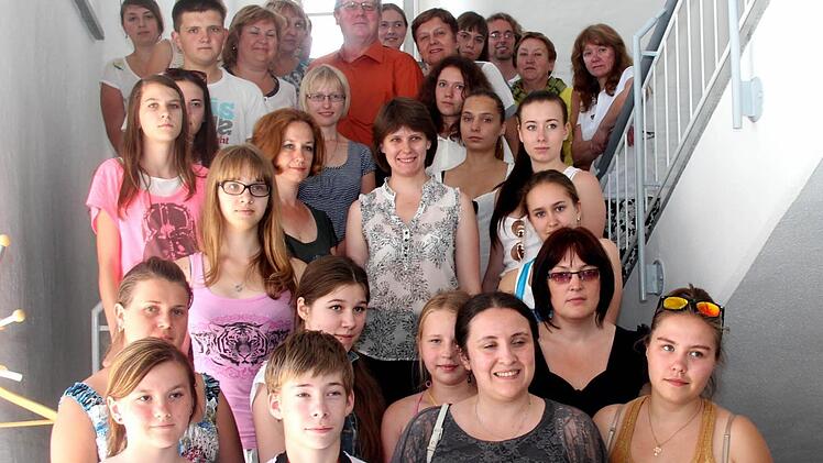 Die Delegation aus Russland wurde von Zweitem Bürgermeister Günter Schulz (oben Mitte) im Kommunbrauhaus empfangen.  Foto: Johanna Blum