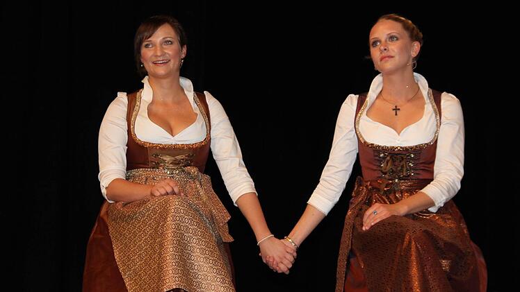 Händchenhalten bis das Ergebnis feststeht