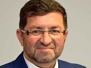 Robert Krieger ist neuer Landesvorsitzender im Bund Deutscher Kriminalbeamten - Landesverband Bayern. Der 54-jährige Erdinger Polizeihauptkommissar vertritt nach seiner Wahl in Bad Kissingen nun rund 1000 bayerische Kriminalbeamte.  Foto: Peter Rauch