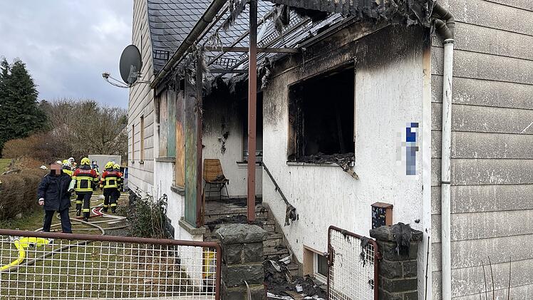 Issigau: Mann verstirbt bei Brand