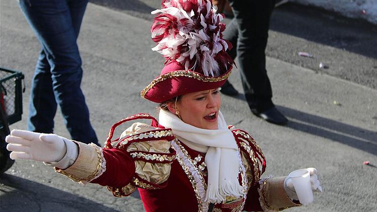 Faschingszug Schwärzelbach  Foto: Gerd Schaar