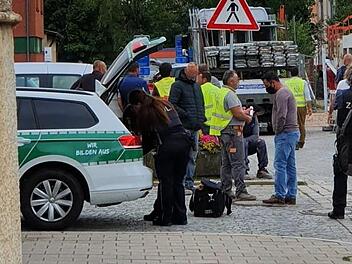 Am Mittwoch kontrollierten Zoll-Ermittler Bauarbeiter am Forchheimer Postquartier. Foto: Ronald Heck